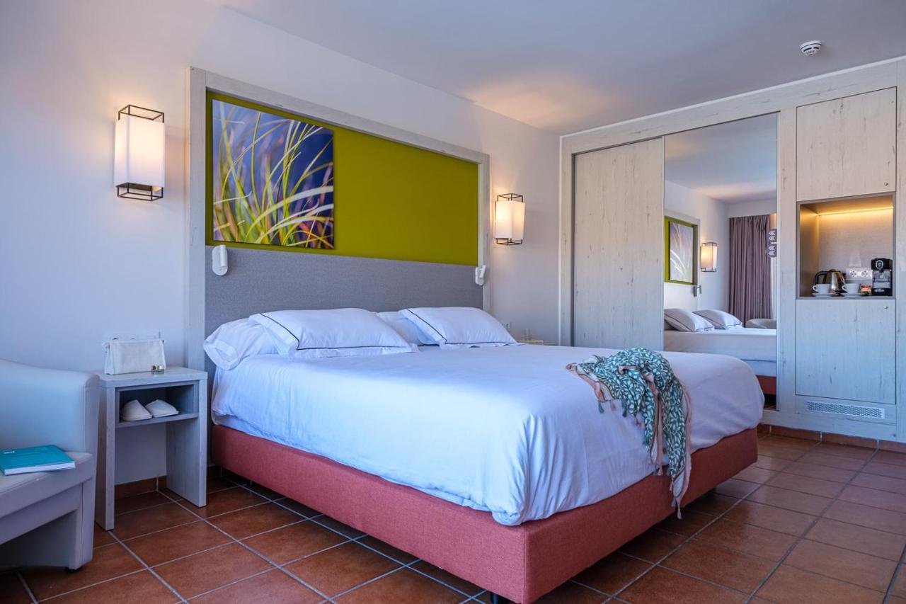 Oassium Hotel - Adults Only لا بينيذا المظهر الخارجي الصورة