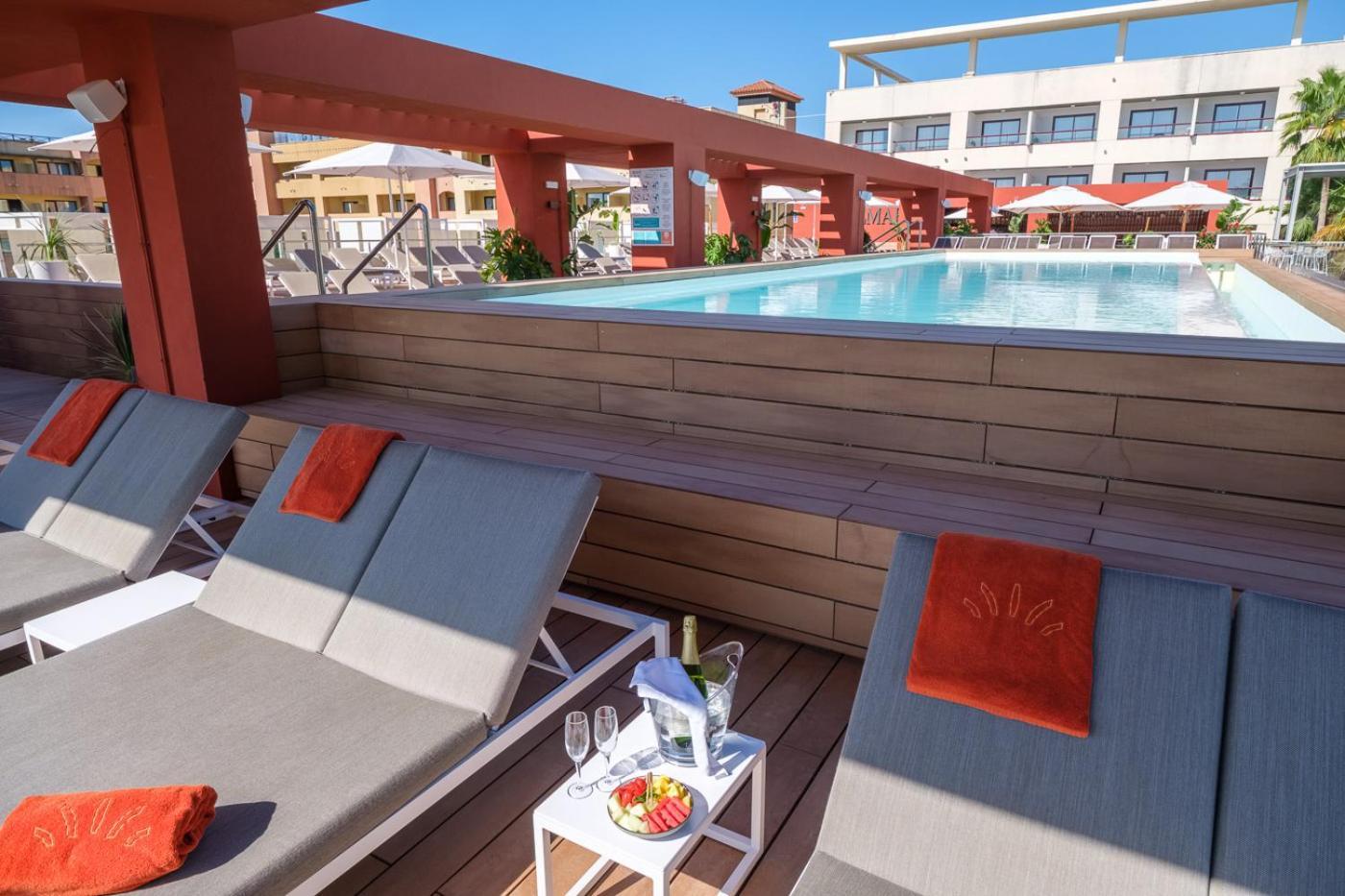 Oassium Hotel - Adults Only لا بينيذا المظهر الخارجي الصورة